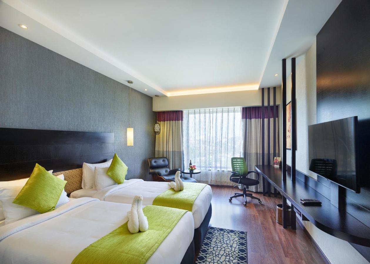Hycinth Hotels Thiruvananthapuram Zewnętrze zdjęcie