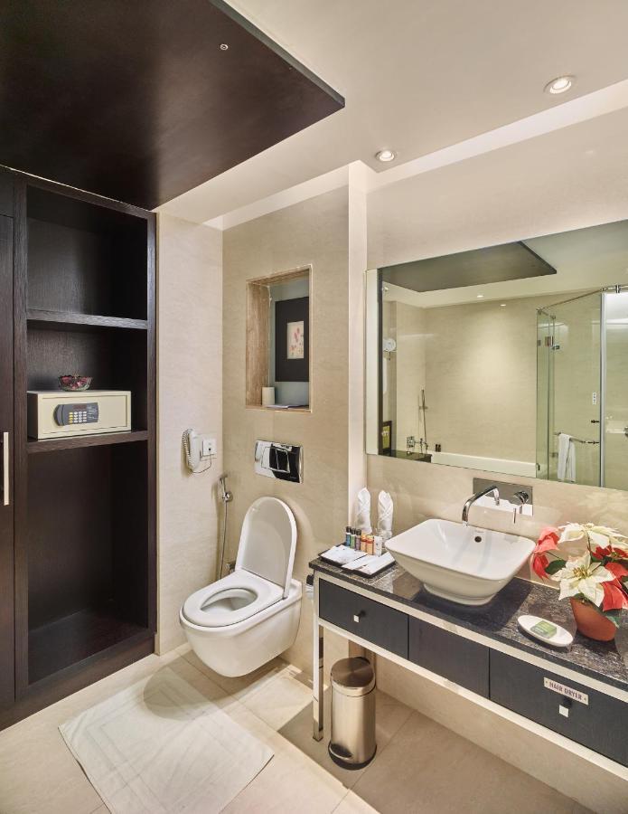 Hycinth Hotels Thiruvananthapuram Zewnętrze zdjęcie
