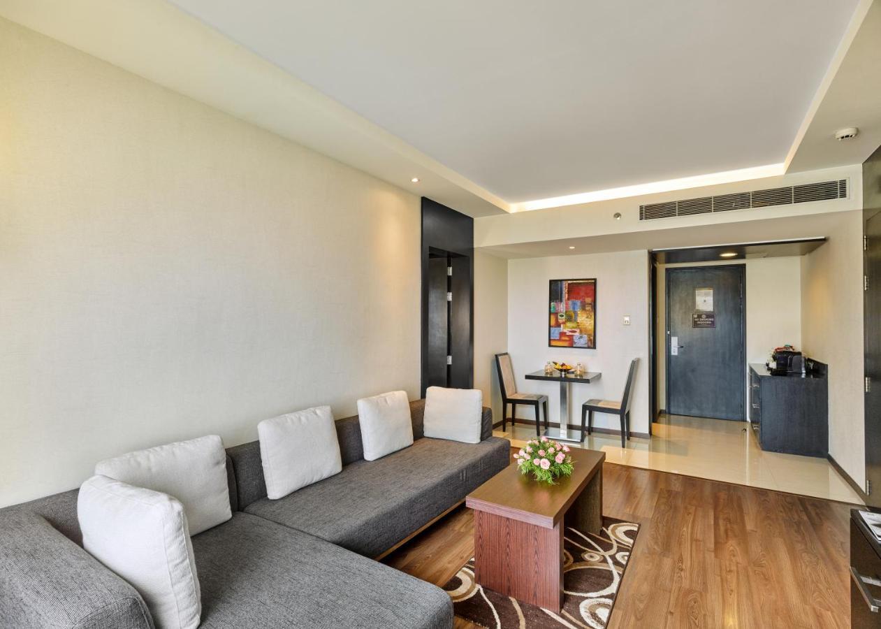 Hycinth Hotels Thiruvananthapuram Zewnętrze zdjęcie