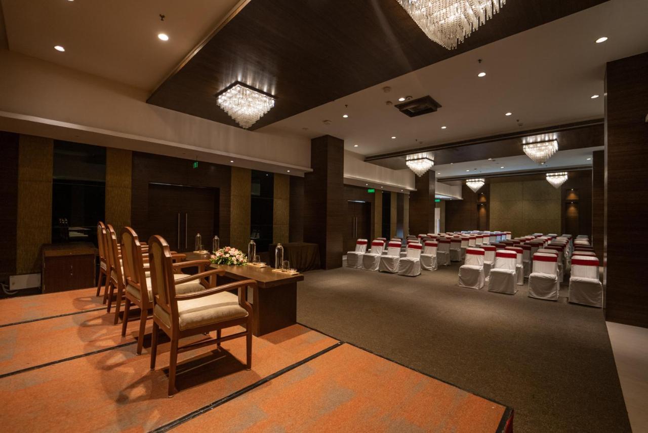 Hycinth Hotels Thiruvananthapuram Zewnętrze zdjęcie